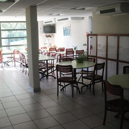Home Du Buisson Hotel Des Familles Isle Екстер'єр фото