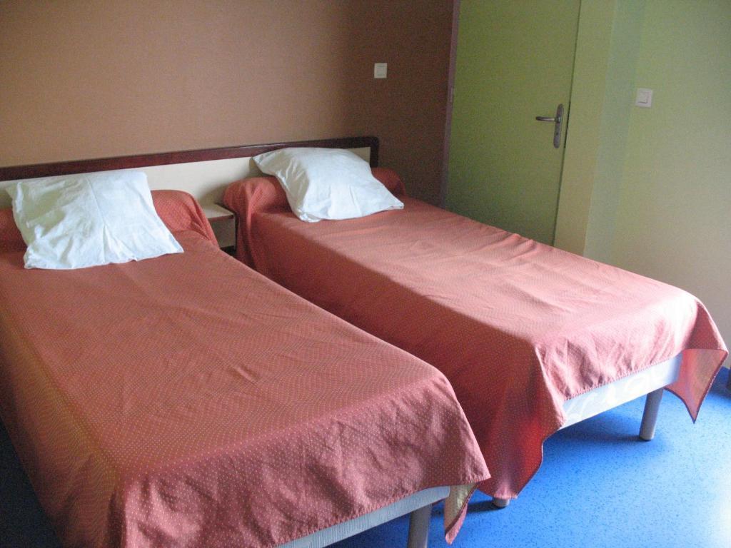 Home Du Buisson Hotel Des Familles Isle Екстер'єр фото