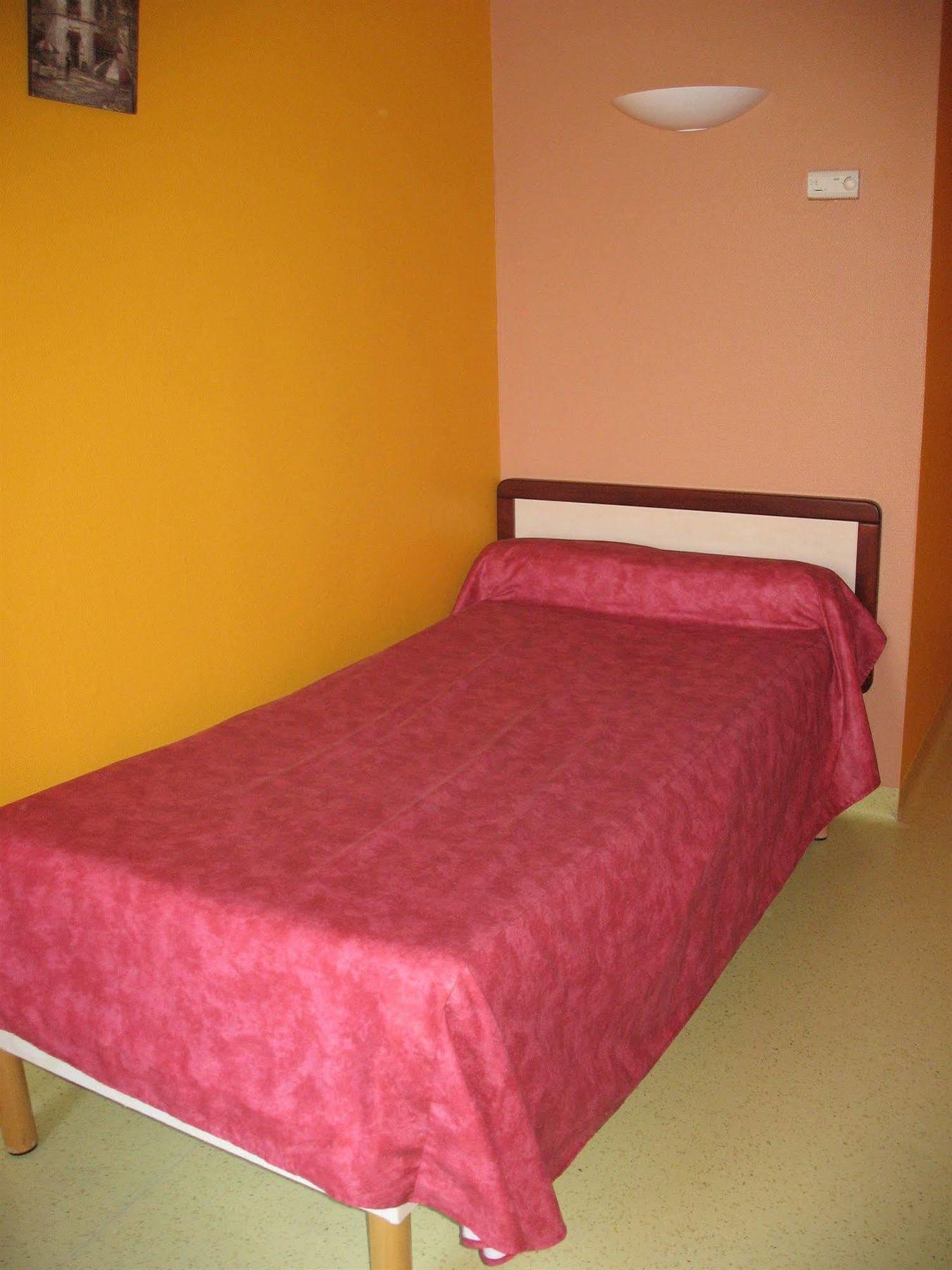 Home Du Buisson Hotel Des Familles Isle Екстер'єр фото
